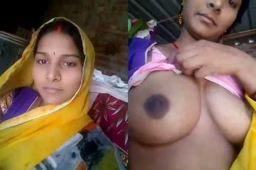 Beautiful Bhabhi Showing her Nude body Indian MMS