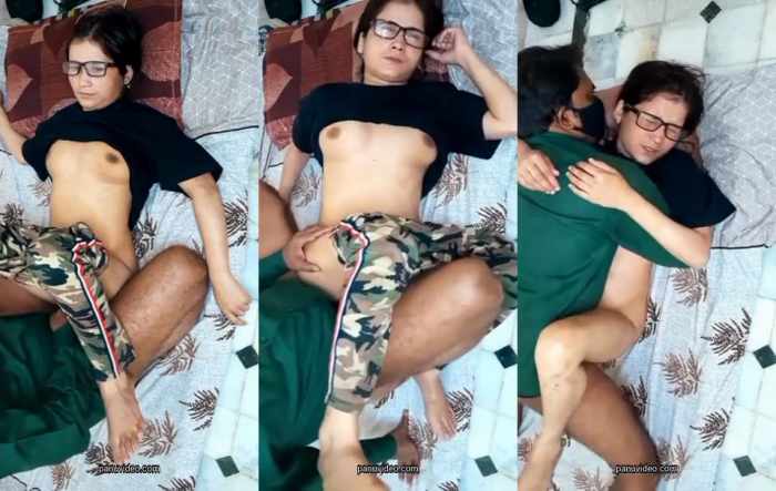 Chasmis Ladki ki Chudai Indian MMS