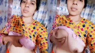 Desi village girl sexy boobs Indian MMS