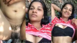 Fucking desi girl at jungle fuck Indian MMS