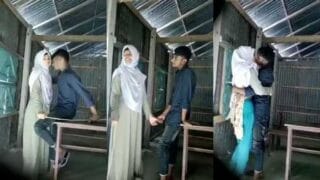 Hijabi Girl Kissing viral MMS Indian MMS