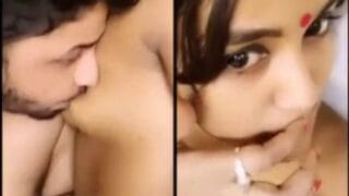 Hot looking cute Desi bhabhi porn Indian MMS