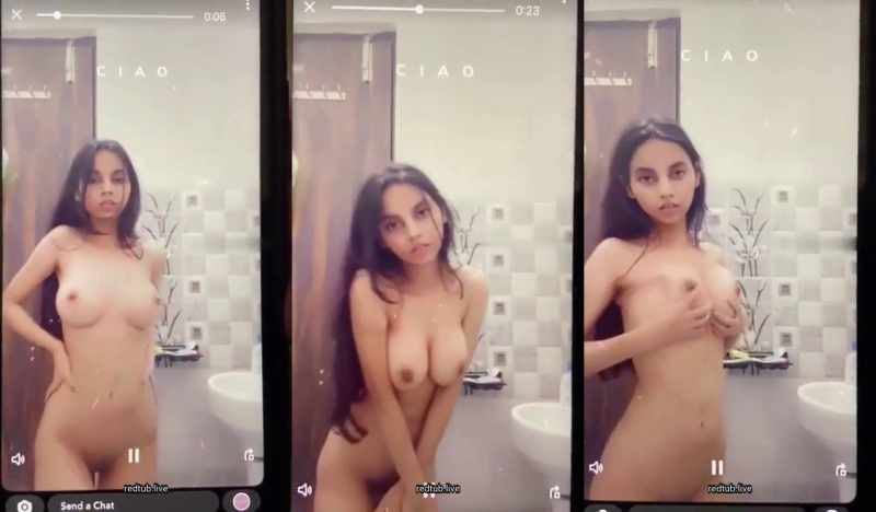 Patli Ladki ki Boobs nude Indian MMS