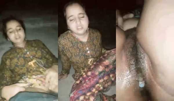 Virgin girl break her pussy Indian MMS